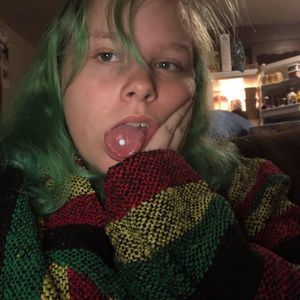 Meet your Posher, Savannah